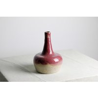 Handgefertigte Vase Aus Keramik | 18 cm in Rosa von RFeldmannEntwurf