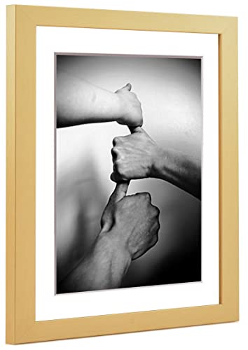 Bilderrahmen Alice mit Passepartout und Acrylglas I Farbe Gold I Rahmen in 30x40 cm I Bildgröße 24x30 cm Bilderrahmen Alice mit Passepartout und Acrylglas I Farbe Gold I Rahmen in 30x40 cm I Bildgröße 24x30 cm von RG24