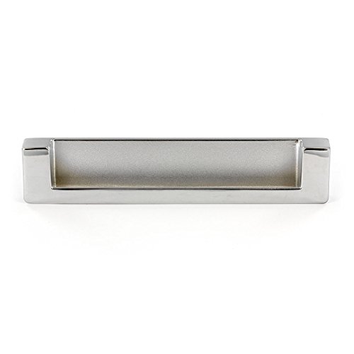 Richelieu Hardware - BP897128140 - Contemporary Recessed Metal Pull - 8971-5 1/32 in (128 mm) - Chrome Finish von RICHELIEU