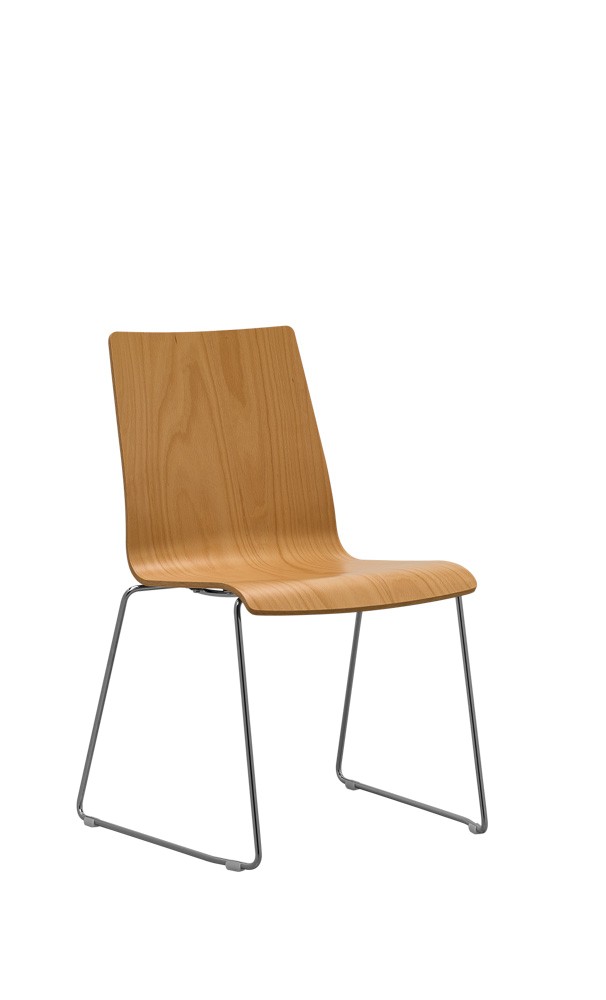 RIM Sitty Stapelbarer Konferenzstuhl aus Holz mit Kufengestell optionaler Polsterung von RIM