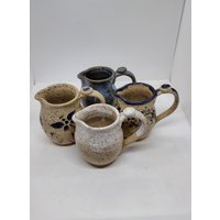 Handgemachte Steinzeug Keramik Kleine Kanne Milchkännchen von RIchmanPottery