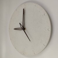Betonuhr „Twelve" - White von RKDesignAT