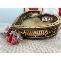 Personalisierte Herz Förmige Box Personalisierte Herz Förmige Box von RKLEDesigns