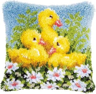 ROCKY&CHAO Knüpfhaken Kits Kissenbezug Stickerei Kit Knüpfhaken Kissenbezug für Erwachsene und Anfänger, Kissenbezug Sofa Kissenbezug Bastelsets, Entchen 43 x 43 cm von ROCKY&CHAO