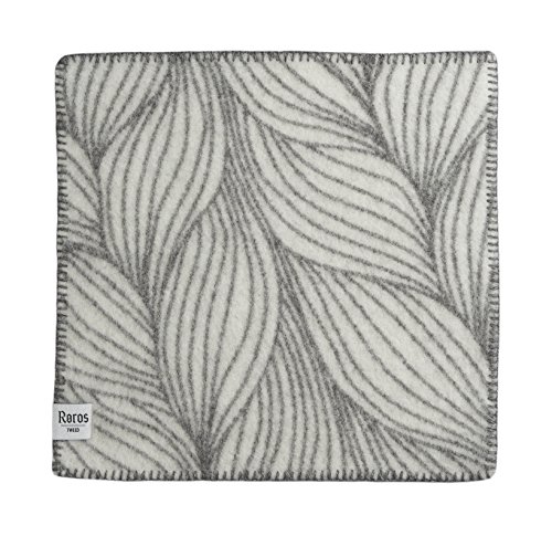 Røros Tweed FLETTE Sitzunterlage, grau, 100 % norwegische Lammwolle ungefärbt 45 x 45 cm von RØROS TWEED