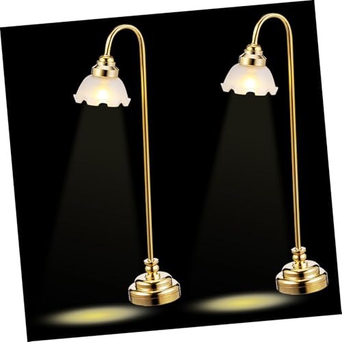 ROMISBABA 2 Stück Miniatur Tischlampe Gold Metall Glas Miniaturleuchte Puppenhaus Beleuchtung Batteriebetrieben Warmes Licht Puppenstube Dekoration ROMISBABA 2 Stück Miniatur Tischlampe Gold Metall Glas Miniaturleuchte Puppenhaus Beleuchtung Batteriebetrieben Warmes Licht Puppenstube Dekoration von ROMISBABA