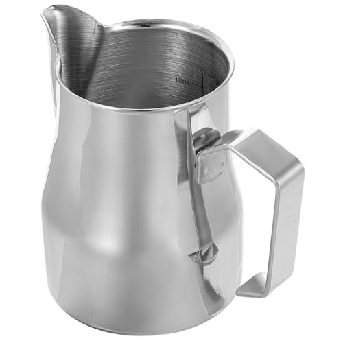 ROMISBABA Milchaufschäumer Kännchen Edelstahl mit Ergonomisch Haushalt Milchaufschäumer Pitcher für Latte Cappuccino Espresso ROMISBABA Milchaufschäumer Kännchen Edelstahl mit Ergonomisch Haushalt Milchaufschäumer Pitcher für Latte Cappuccino Espresso von ROMISBABA