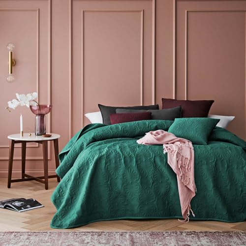ROOM99 Leila Elegante Tagesdecke in Dunkelgrün 200 x 220 cm Vielseitige Wohndecke als Bettüberwurf oder Sofaüberwurf Überwurfdecke für Bett und Sofa Steppdecke Stil Ideal als Bedspread von ROOM99