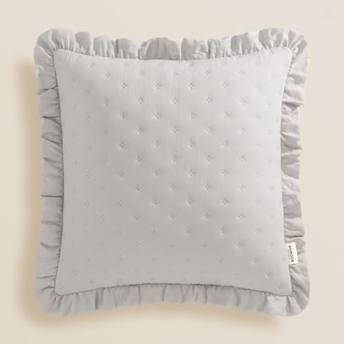 ROOM99 Molly 45 x 45 cm Zierkissenbezüg Kissenbezüg Kissenhüll Dekorative Dekokissen Wurfkissenbezug Deko Aesthetic Modern Schlafzimmer Wohnzimmer mit Rüsche Hellgrau von ROOM99