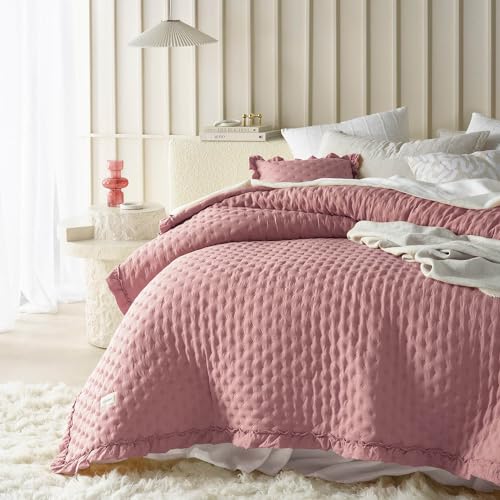 ROOM99 Molly Elegante Tagesdecke in Rosa 200 x 220 cm Vielseitige Wohndecke als Bettüberwurf oder Sofaüberwurf Überwurfdecke für Bett und Sofa Steppdecke Stil Ideal als Bedspread von ROOM99