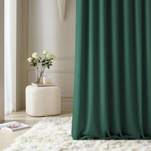 ROOM99 Vorhang mit Silberen Ösen Aura 180 x 260 cm Breite x Höhe Schiebegardinen Modern Curtain Wohnzimmer Schlafzimmer Flaschengrün, 1 Stück von ROOM99