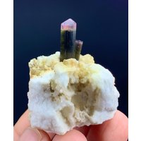 Doppelturmalin Kappe Mit Rotem Muskovit - Stak Nala Pakistan. 210 Kt Doppelturmalin Kappe Mit Rotem Muskovit - Stak Nala Pakistan. 210 Kt von ROYALMINERALSHOP