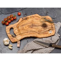 Wikinger Schneidebrett Personalisiert Olivenholz Grillbrett Nordic Design Runen Mittelalter Grillen Geschenk Männergeschenk Geburtstag von ROZTFYR