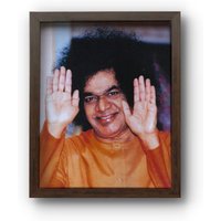 Sathya Sai Baba - Bilderrahmen Mit Fotodruck Gebetsraum/Mandir Tempel Mattes Laminat Sathya Sai Baba - Bilderrahmen Mit Fotodruck Gebetsraum/Mandir Tempel Mattes Laminat von RRCraftsIndia