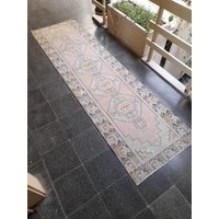 Vintage Oushak Teppichläufer Handgeknüpfter Teppich Für Die Diele, 70x250cm von RUGSWORLDD