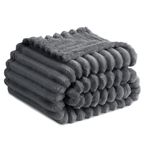 RUIKASI Kuscheldecke Flauschig Decke Grau - 130x150cm Fleecedecke Sofadecke Couchdecke für Wohnzimmer Deko Tagesdecke Blanket, Weiche Wolldecke Warme Korddecke als Wohn- & Kuscheldecken von RUIKASI