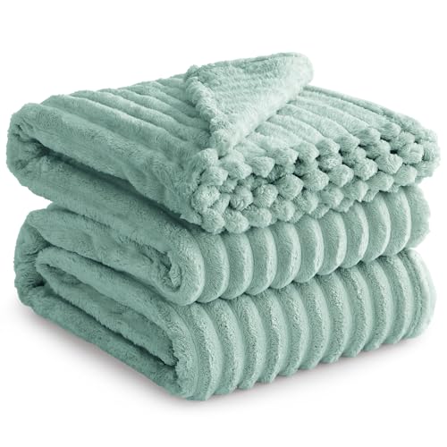 RUIKASI Kuscheldecke Flauschig Decke Salbeigrün - 220x240cm XXL Fleecedecke Sofadecke Couchdecke für Wohnzimmer Deko Blanket, Weiche Wolldecke Warme Korddecke als Tagesdecke RUIKASI Kuscheldecke Flauschig Decke Salbeigrün - 220x240cm XXL Fleecedecke Sofadecke Couchdecke für Wohnzimmer Deko Blanket, Weiche Wolldecke Warme Korddecke als Tagesdecke von RUIKASI