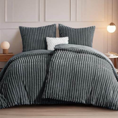 RUIKASI Winter Flanell Bettwäsche 135 x 200 4teilig Grau - Plüsch Warme Flauschig Winterbettwäsche Cord Teddy Fleece Cashmere-Touch Bettbezug mit Reißverschluss und 2 Kissenbezug 80x80cm RUIKASI Winter Flanell Bettwäsche 135 x 200 4teilig Grau - Plüsch Warme Flauschig Winterbettwäsche Cord Teddy Fleece Cashmere-Touch Bettbezug mit Reißverschluss und 2 Kissenbezug 80x80cm von RUIKASI