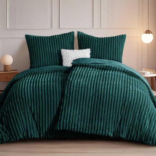 RUIKASI Winter Flanell Bettwäsche 135 x 200 4teilig Grün - Plüsch Warme Flauschig Winterbettwäsche Cord Teddy Fleece Cashmere-Touch Bettbezug mit Reißverschluss und 2 Kissenbezug 80x80cm RUIKASI Winter Flanell Bettwäsche 135 x 200 4teilig Grün - Plüsch Warme Flauschig Winterbettwäsche Cord Teddy Fleece Cashmere-Touch Bettbezug mit Reißverschluss und 2 Kissenbezug 80x80cm von RUIKASI
