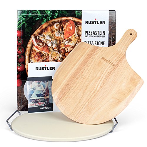 Rustler Pizzastein-/ Brotbackstein ø38 cm mit Edelstahl-Gestell + Pizzaschieber aus Holz | für Pizza, Flammkuchen & Brot | für Backöfen, Holzkohle- und Gasgrills geeignet | in Geschenkverpackung Rustler Pizzastein-/ Brotbackstein ø38 cm mit Edelstahl-Gestell + Pizzaschieber aus Holz | für Pizza, Flammkuchen & Brot | für Backöfen, Holzkohle- und Gasgrills geeignet | in Geschenkverpackung von RUSTLER