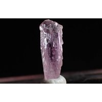 Rosa Topas Edelsteinkristall Aus Sanarka, Russland Rosa Topas Edelsteinkristall Aus Sanarka, Russland von RVMinerals