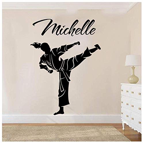 Benutzerdefinierter Name Kampfkunst Karate Taekwondo Wandtattoo Mädchen Zimmer Persönlichkeit Boxen Judo Übung Wandaufkleber Schlafzimmer Spielzimmer Vinyl 56X42Cm von RZYLYHH