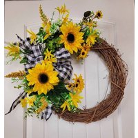 Einfacher Bauernhaus-Landhaus-stil-Sonnenblumen-Kranz Mit Büffel-Karo-Karierter Karierter Schleifen-Jahreskranz Einfacher Bauernhaus-Landhaus-stil-Sonnenblumen-Kranz Mit Büffel-Karo-Karierter Karierter Schleifen-Jahreskranz von RachaelsWreathsCo