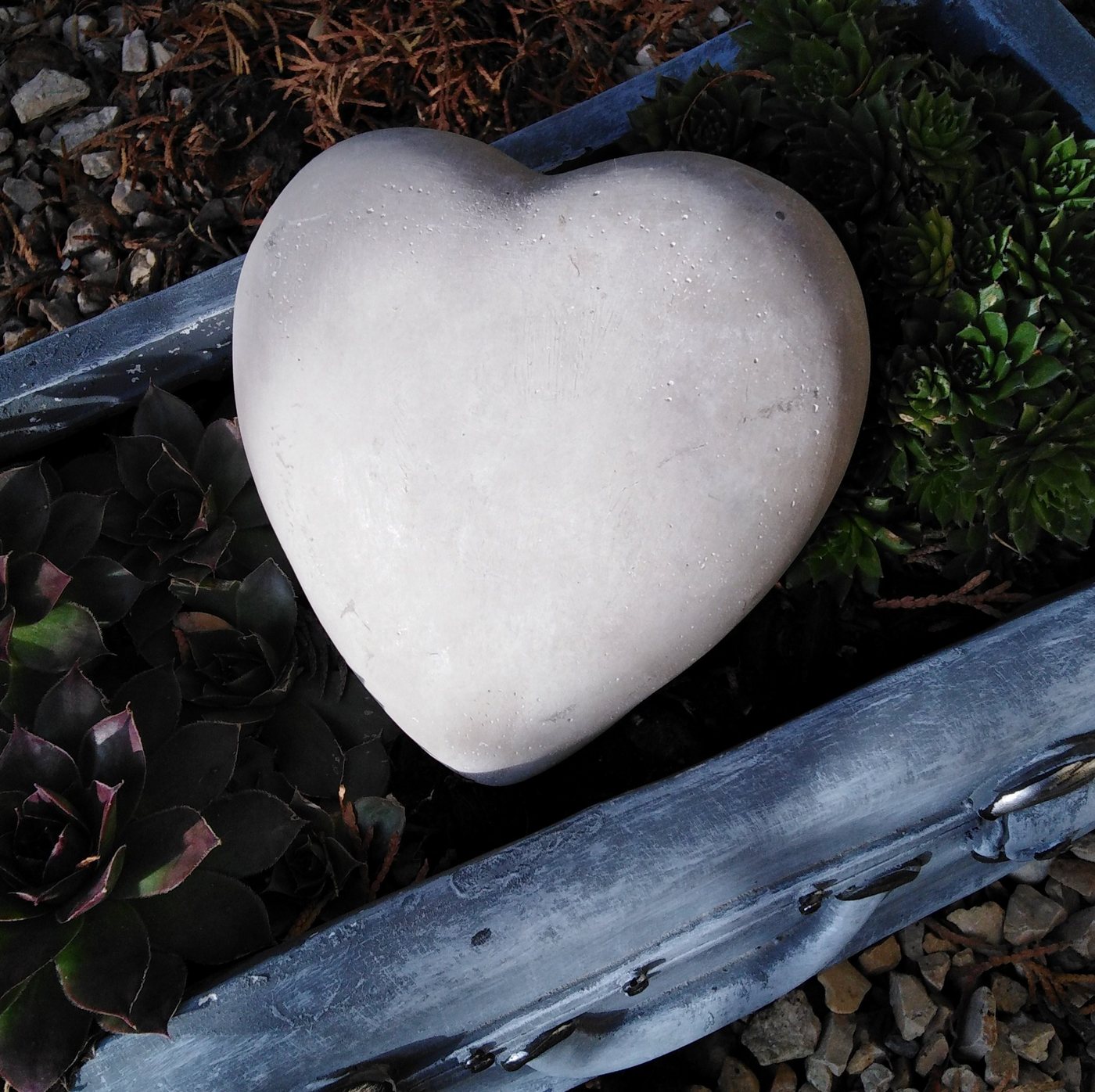 Radami Gartenfigur Herz Grabherz Grabschmuck Dekoherz Steinguss 13cm Radami Gartenfigur Herz Grabherz Grabschmuck Dekoherz Steinguss 13cm von Radami