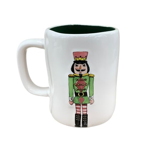 Rae Dunn by Magenta Weihnachtliche Nussknacker-Kaffeetasse (You Crack Me Up) - Keramik, Kaffeetasse, 16 Unzen von Rae Dunn by Magenta