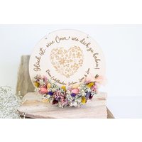 Muttertagsgeschenk Oma Personalisiert, Geschenk Holzschild Mit Blumen Zum Geburtstag, Geburtstagsgeschenk Muttertagsgeschenk Oma Personalisiert, Geschenk Holzschild Mit Blumen Zum Geburtstag, Geburtstagsgeschenk von RaeubertochterShopDE