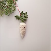Weihnachtsgemüse, Pastinaken Gehäkelt, Weihnachtsdekoration, Handgemachte Weihnachten, Häkelpar, Gemüseornament, Weihnachtsgeschenk Vegan von RainbowHappiness