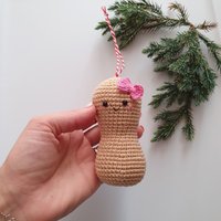 Weihnachtsschmuck, Gehäkelte Kleine Erdnuss, Baby-Erdnuss, Amigurumi-Erdnuss-Mädchen, Baby-Dekor, Baby Weihnachtsschmuck Erdnuss von RainbowHappiness