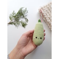 Weihnachtsschmuck, Gehäkelte Zucchini, Babydekoration, Kindergeschenk, Weihnachtsbaumschmuck, Baumschmuckspielzeug, Weihnachtsdekoration von RainbowHappiness