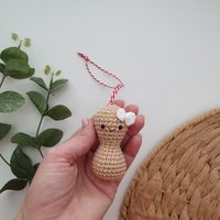 Weihnachtsschmuck, Mini-Erdnussmädchen, Weihnachtsdekoration, Babydekoration, Strickornament, Gehäkelte Erdnussprinzessin von RainbowHappiness