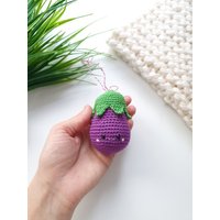 Weihnachtsschmuck Gemüse, Gehäkelte Aubergine, Kindergeschenk, Weihnachtsbaumschmuck, Weihnachtsschmuck, Baumschmuck Spielzeug, Weihnachtsdekoration von RainbowHappiness