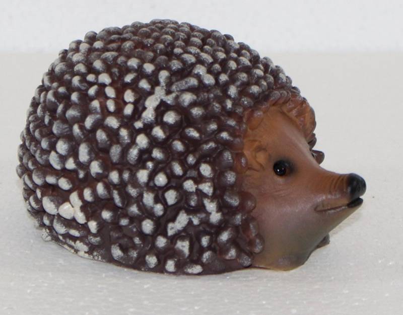 Rakso Oskar Schneider GmbH Tierfigur Gartenfigur Tierfigur Igel liegend klein Dekofigur Kunststoff H 7 cm von Rakso Oskar Schneider GmbH