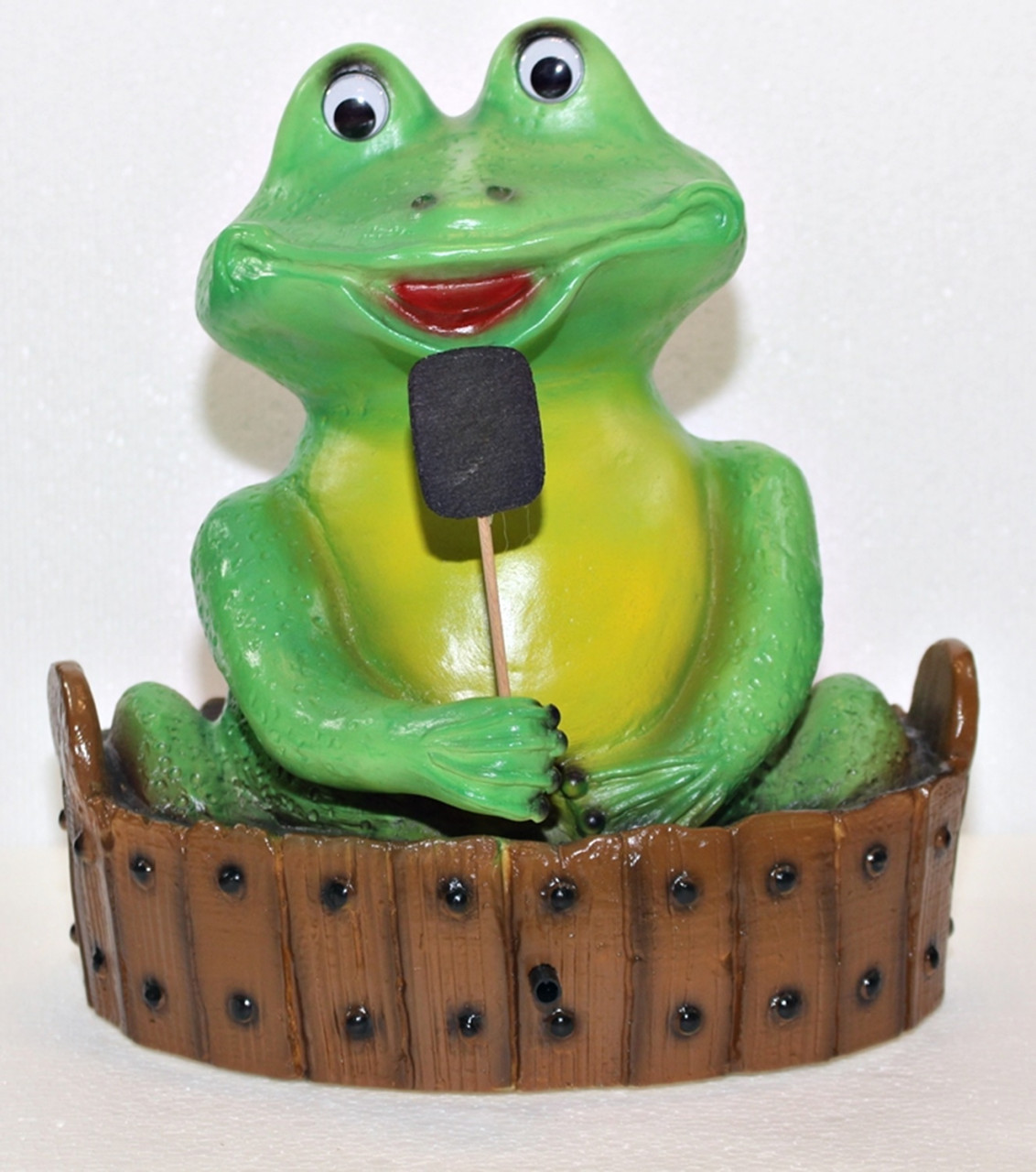 Deko Figur lustiger Frosch badend im Zuber H 28 cm mit Scherz Bewegungsmelder Quak Gartenfigur von Rakso