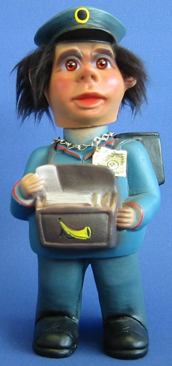 Souvenir Wackel Figur Postbote groß H 22 cm Wackelfigur Briefträger Original mit Wackelkopf von Rakso