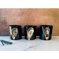 Oyster Shell Candle - Schwarz Auf | Soja-Kokos-Mischung Handgegossen Kleinserie von RamblingCaravan