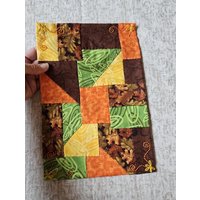 Tischdekoration, Gesteppter Wandbehang, Handgemachter Mini-Quilt, Tischdeko Für Den Urlaub, Erntedank, Thanksgiving, Gestickte Kunst von RanchoArt