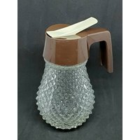 Vintage Edelstein Diamant Schliff Glas Sirup Krug Geschirr Mid Century Sammlerstück von Randomness4sale