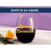 Personalisieren Sie Weingläser, Benutzerdefinierte Weinglas, Weingläser Mit Namen, Bachelorette Weinglas Geschenk von RapidPrintDrinkware