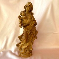 Handgeschnitzte Madonna Mit Jesuskind Statue Jugendstil, Made in Italy, 34 cm von RareThingsOfBeauty
