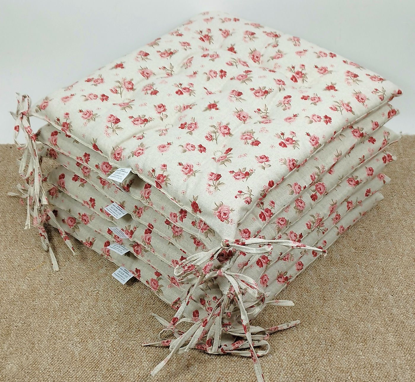 Rattani Sitzkissen Set 6 x Stuhlkissen / Sitzkissen Fabia 40 x 40 cm Dicke 5 cm Rattani Sitzkissen Set 6 x Stuhlkissen / Sitzkissen Fabia 40 x 40 cm Dicke 5 cm von Rattani