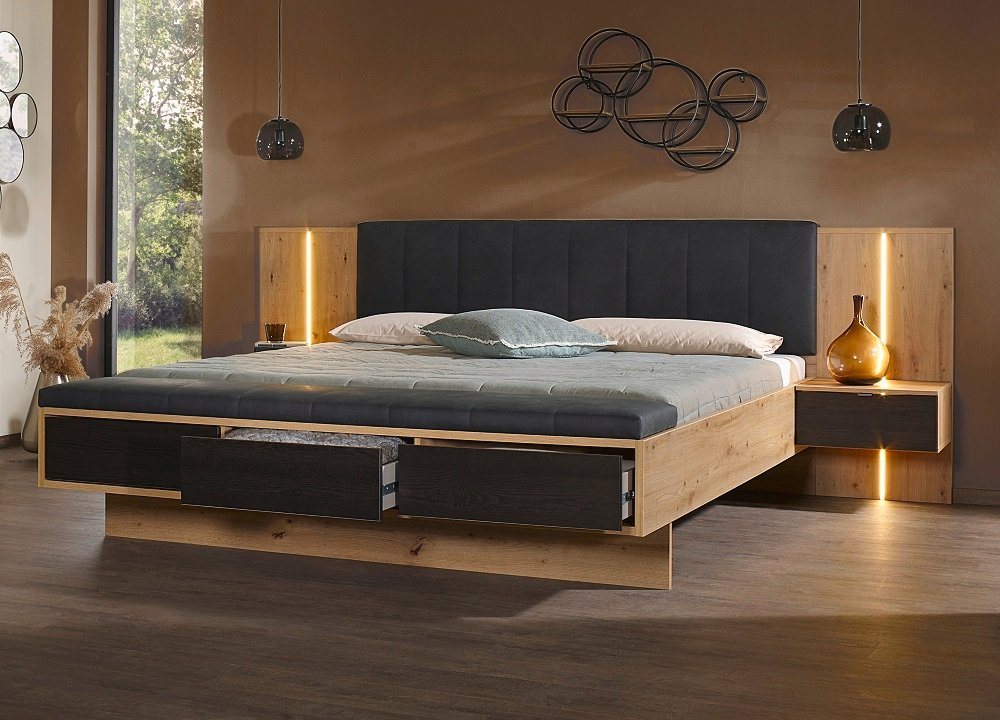 Rauch Möbel Holzbett Bett Set Apollon, mit Polsterkopfteil & Bettbank, inkl. 2 Nachttisch von Rauch Möbel