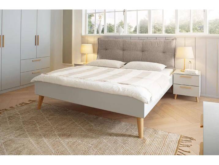 Bett Set Skandi mit Polsterkopfteil seidengrau 140x200 mit 2 Nachttische von Rauch