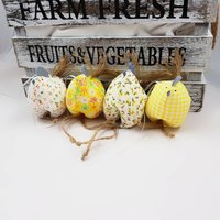 Verrückte Hühner 4 Stück Deko Frühling Ostern Sommer Gelb Landhaus Bauernhaus Genäht Verrückte Hühner 4 Stück Deko Frühling Ostern Sommer Gelb Landhaus Bauernhaus Genäht von RaumAusStoff