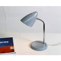 Kleine Kompernass Tischleuchte Schwanenhals Original Erhalten Im Bauhaus Stil von RaumkoordinatenVolta