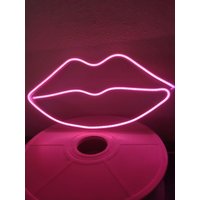 Lippen Neon Led Schild Benutzerdefinierte von RavendesignArt