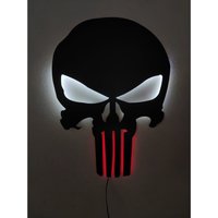 Punisher Beleuchtete Wandkunst - Holzwand-Dekor, Wohnkultur, Geburtstag, Weihnachten, Halloween-Geschenke von RavendesignArt